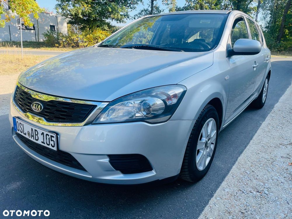 Kia Ceed - 2