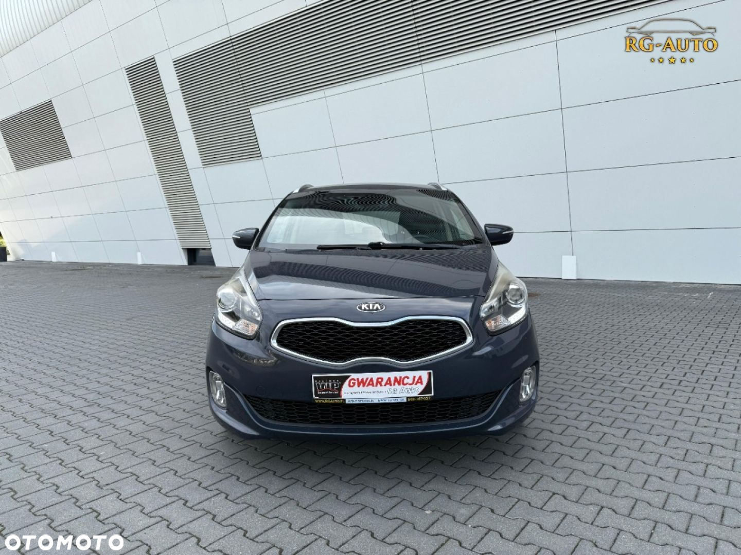 Kia Carens - 18