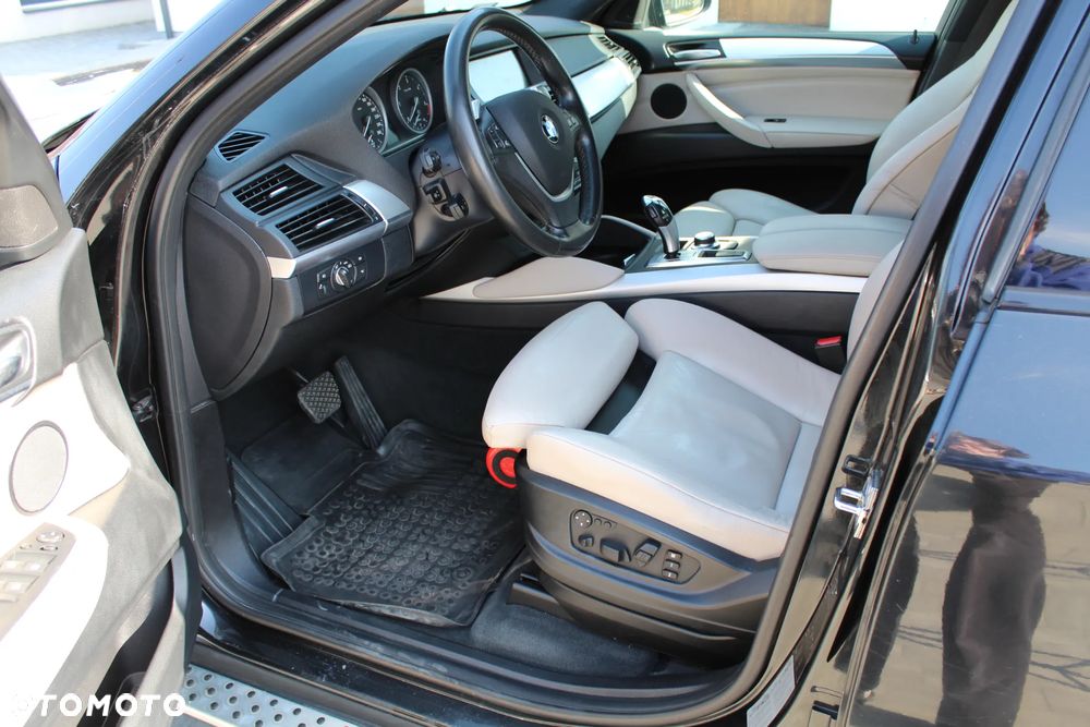 BMW X6 - 10
