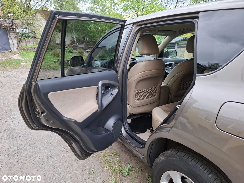 Toyota RAV4 2.0 4x4 Life - 23