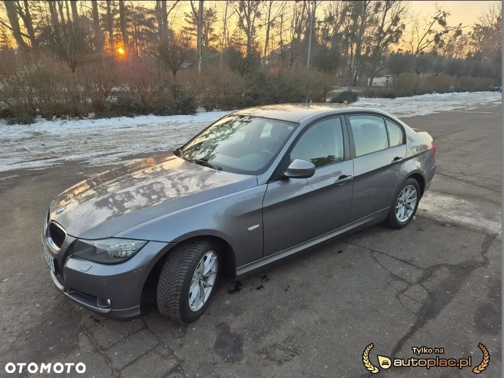 BMW Seria 3 318d - 6