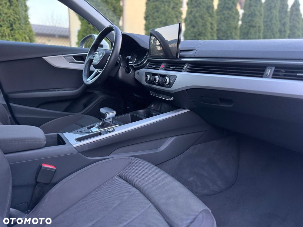 Audi A4 Avant 35 TFSI S tronic advanced - 6