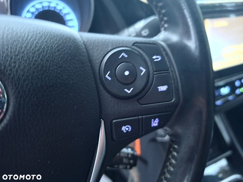 Toyota Auris - 15