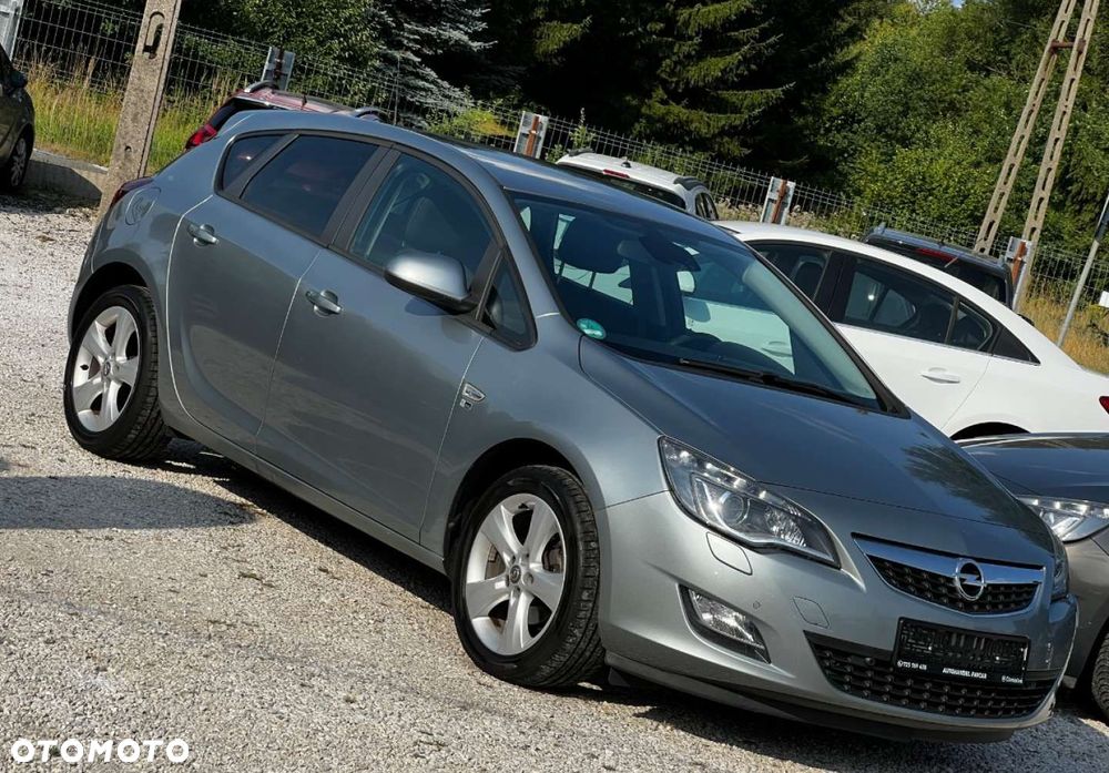 Opel Astra - 2