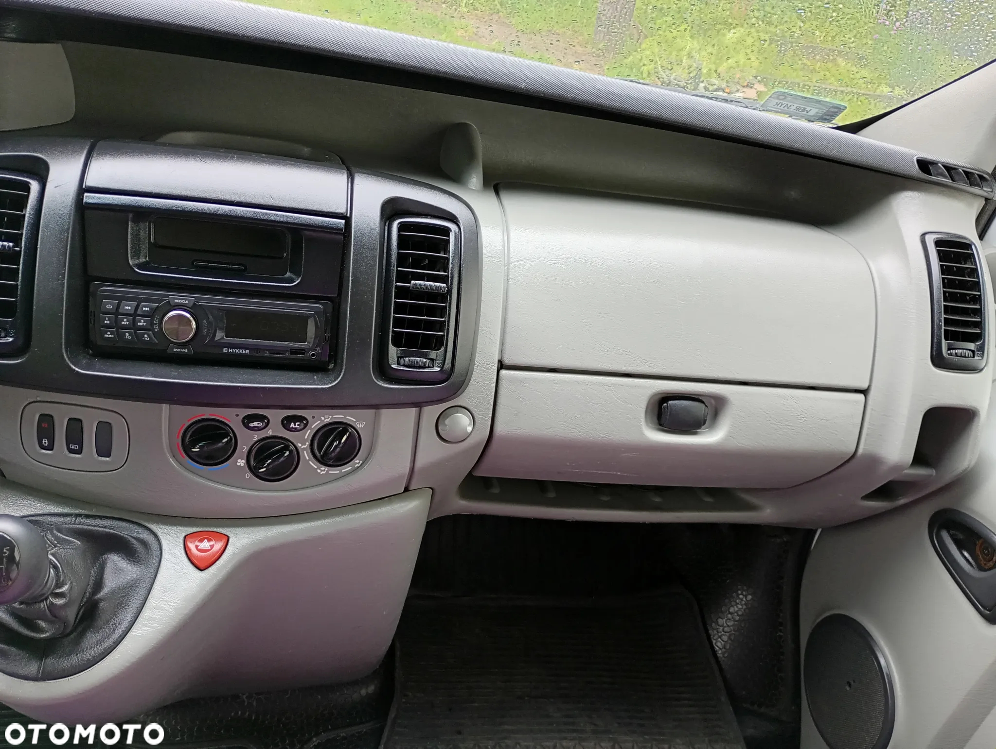 Renault Trafic - 7