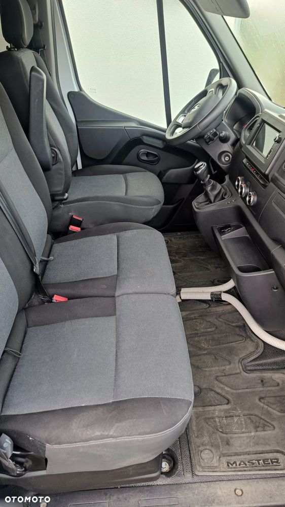 Renault Master - 6