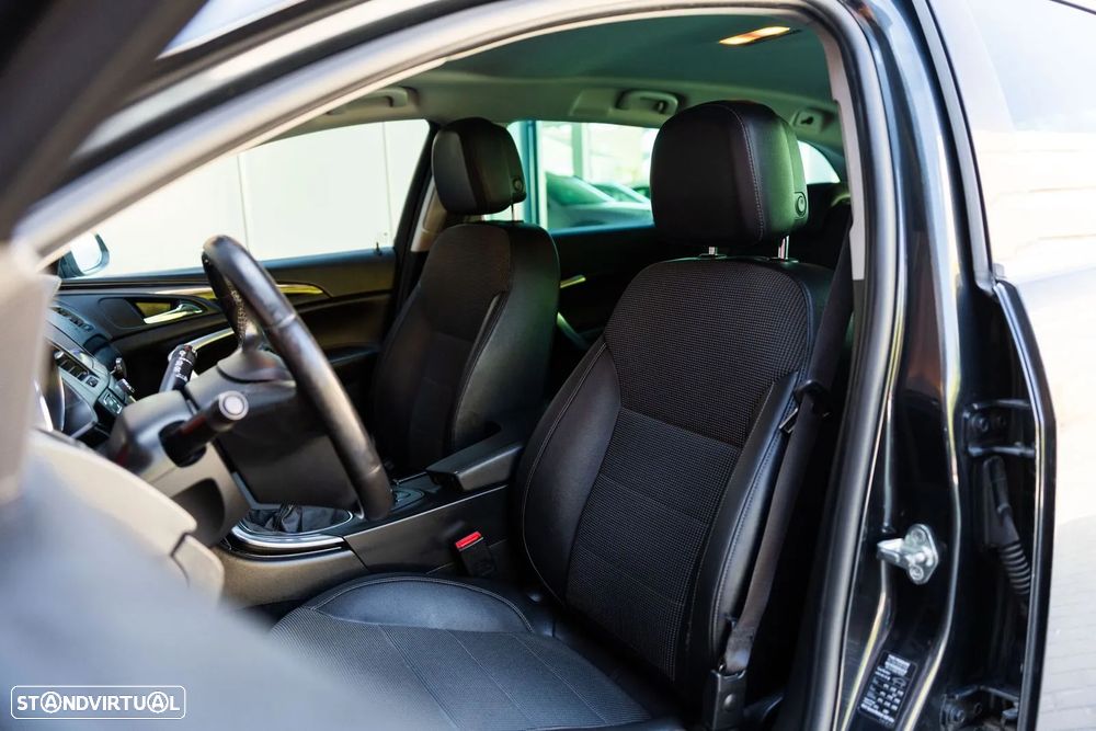 Opel Insignia Sports Tourer - 7
