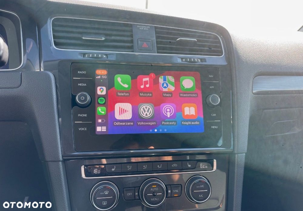 Volkswagen Golf - 14
