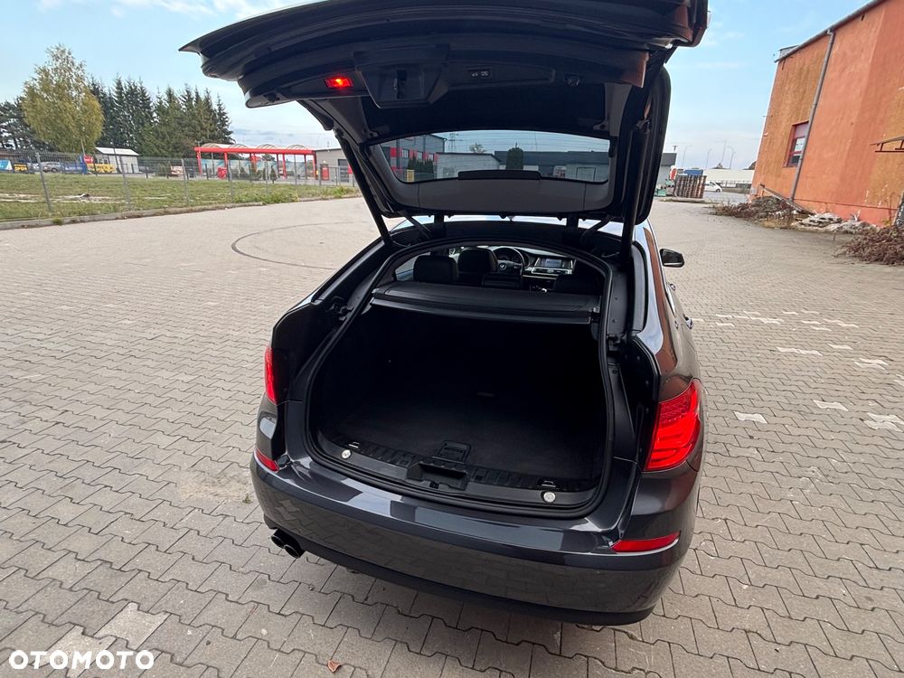 BMW 5GT 530d Gran Turismo - 14