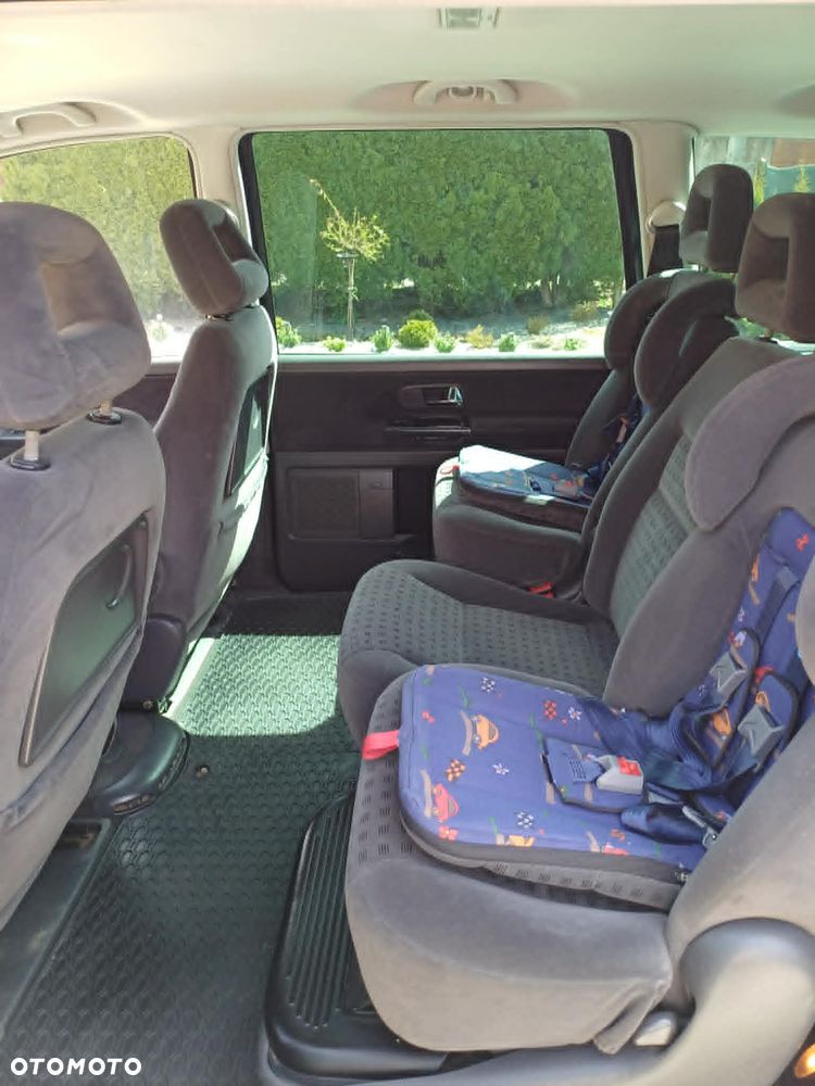Volkswagen Sharan 1.9 TDI Comfortline - 8