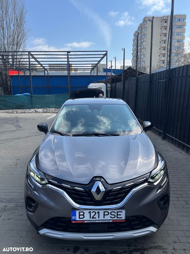 Renault Captur 140 EDC MHEV Techno - 5