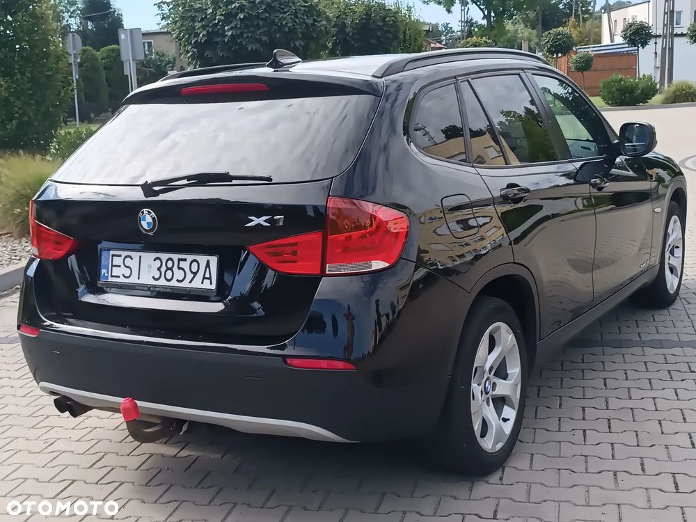 BMW X1 sDrive20i xLine - 8