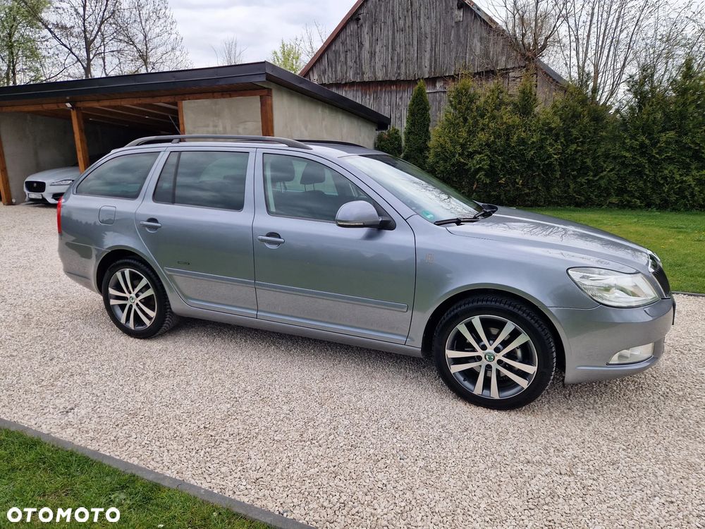 Skoda Octavia 1.8 TSI FAMILY - 15