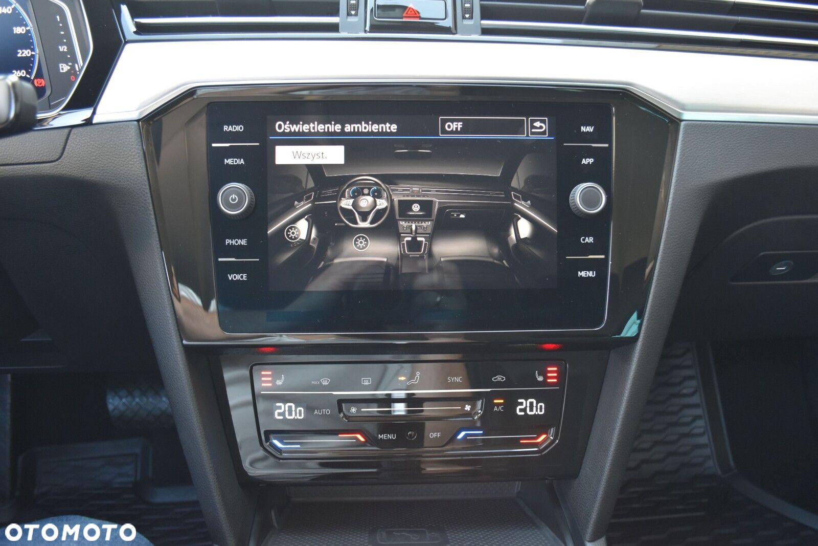 Volkswagen Passat 2.0 TDI EVO Elegance DSG - 19