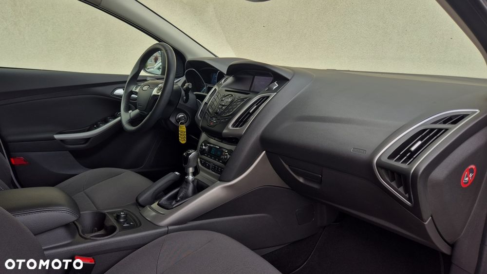 Ford Focus 1.0 EcoBoost Titanium - 9