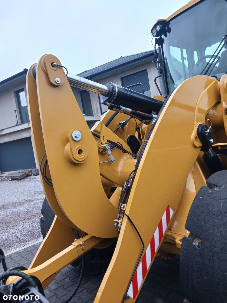 Caterpillar 938 M - 18