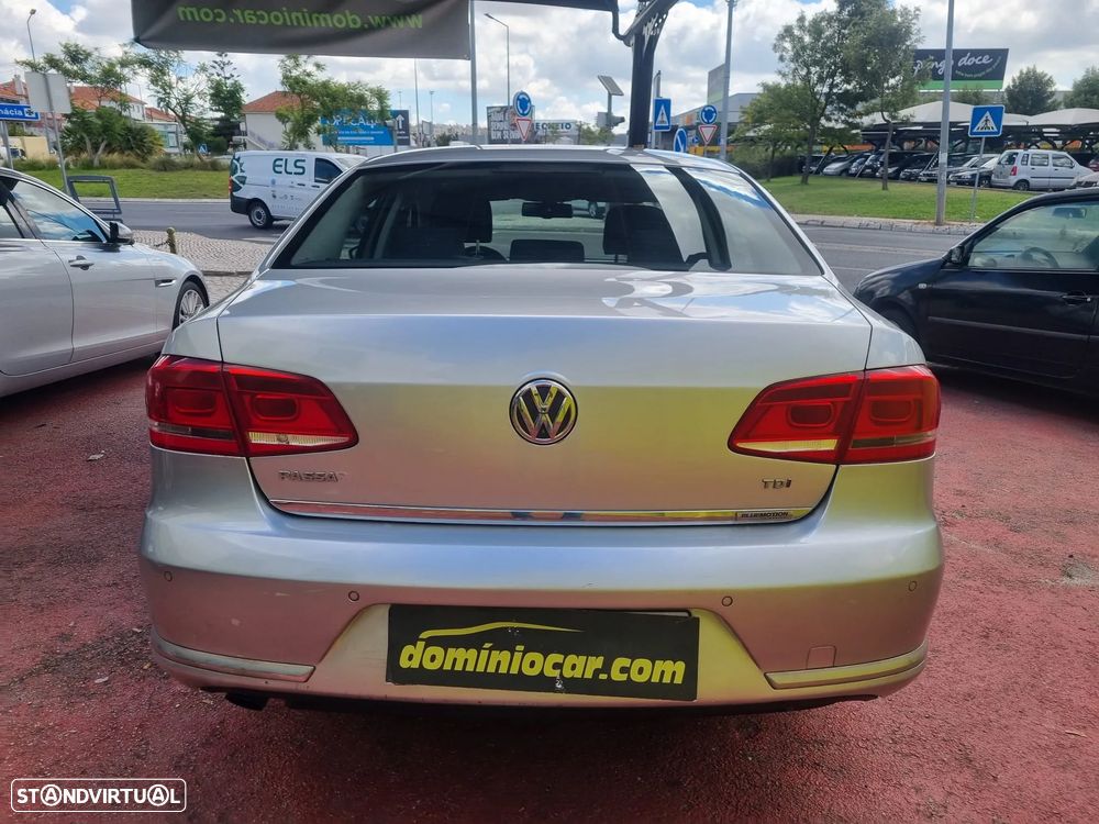 VW Passat 1.6 TDI Confortline - 9
