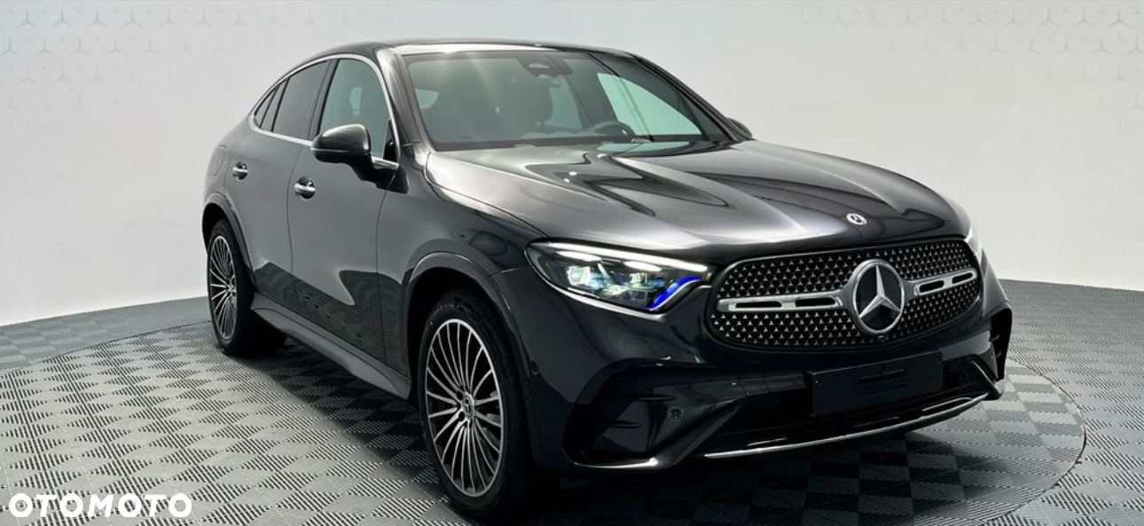 Mercedes-Benz GLC - 9