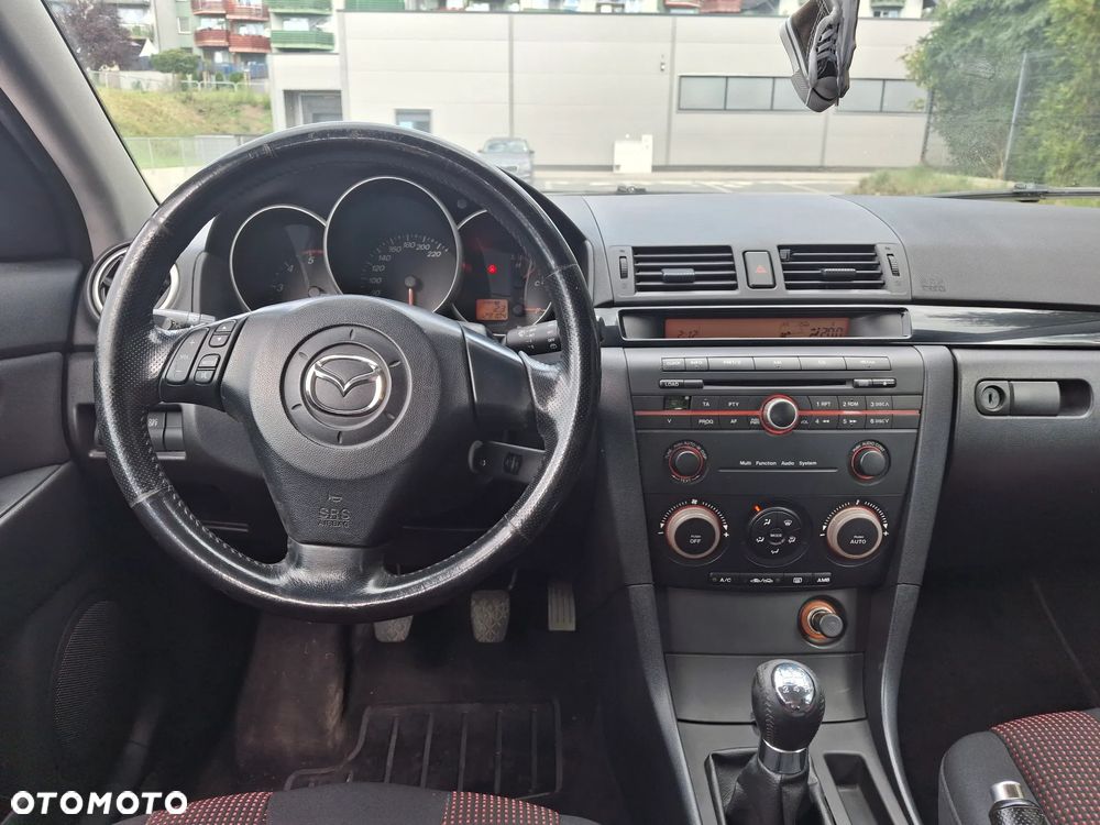 Mazda 3 - 15
