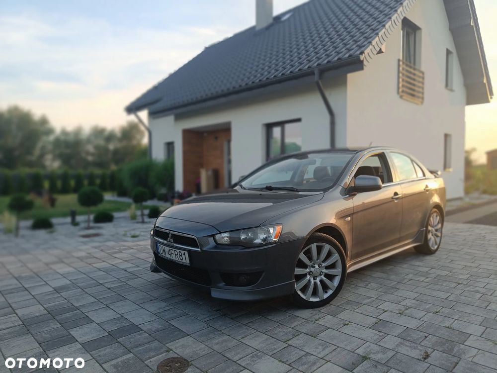 Mitsubishi Lancer 1.8 Intense - 1