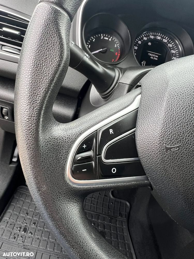 Renault Megane TCe GPF Limited - 12