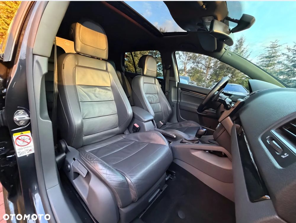 Volkswagen Golf R32 DSG - 17