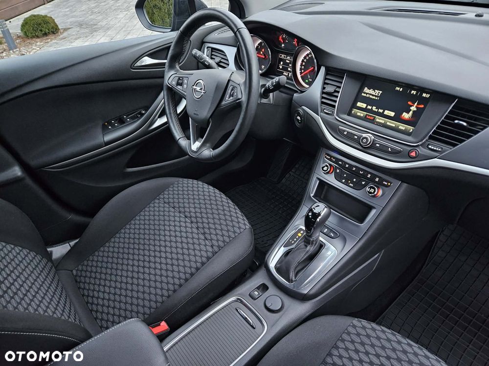 Opel Astra 1.4 T Dynamic S&S - 9