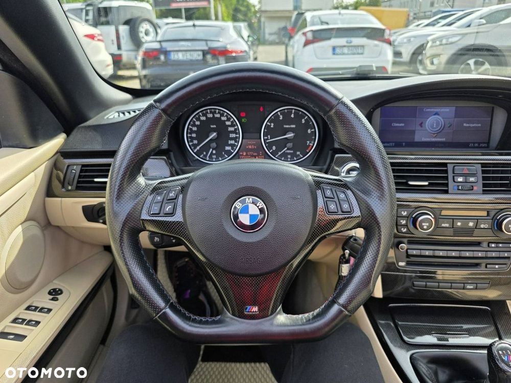 BMW Seria 3 320i Edition Exclusive - 15