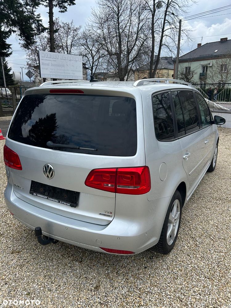 Volkswagen Touran 1.6 TDI DPF BlueMotion Technology DSG Life - 2