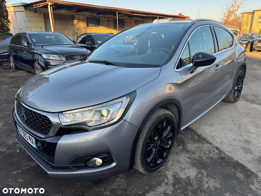 Citroën DS4 Cross 1.6 BlueHDi Be Chic S&S EAT6 - 1