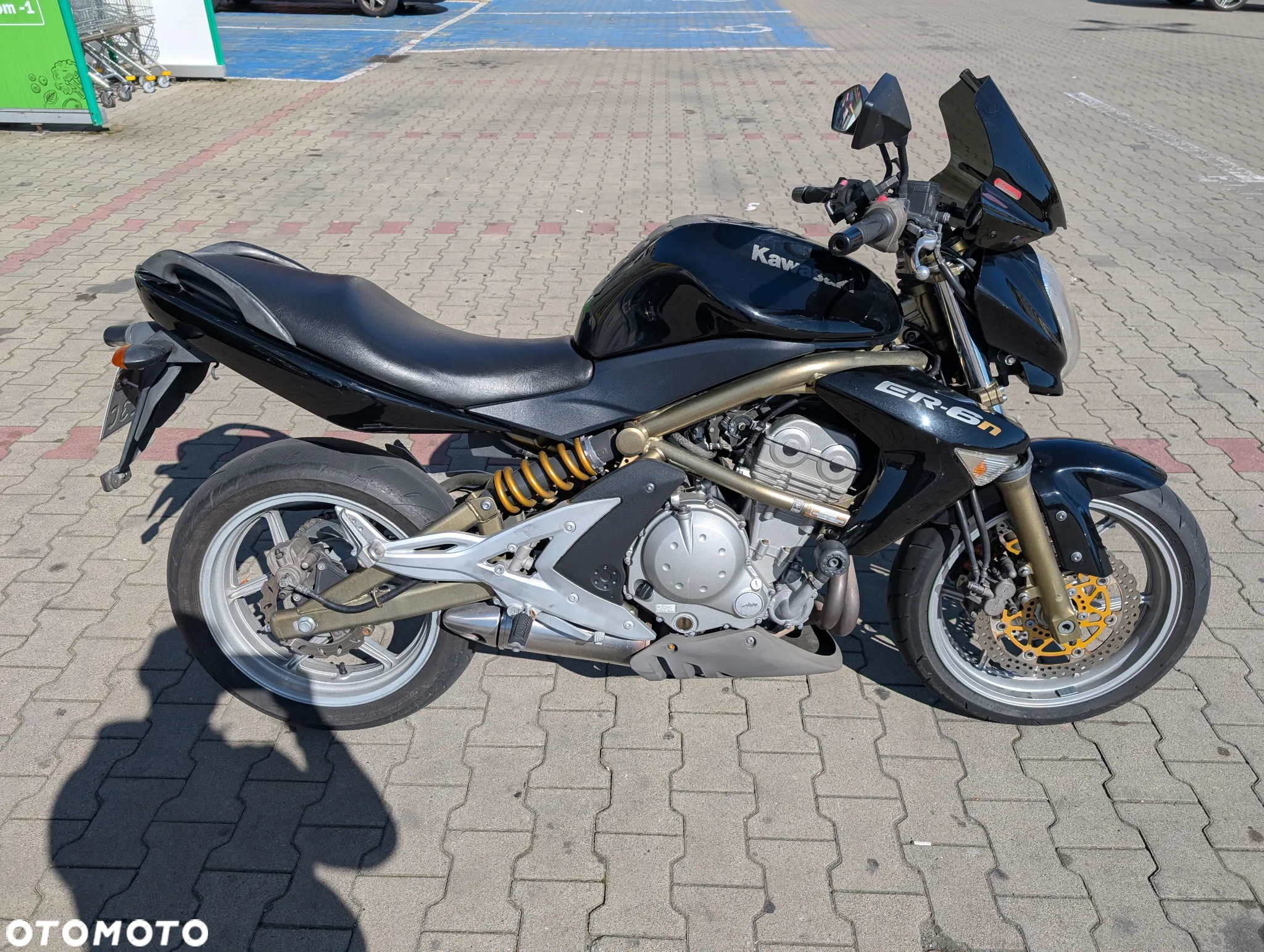 Kawasaki ER - 3