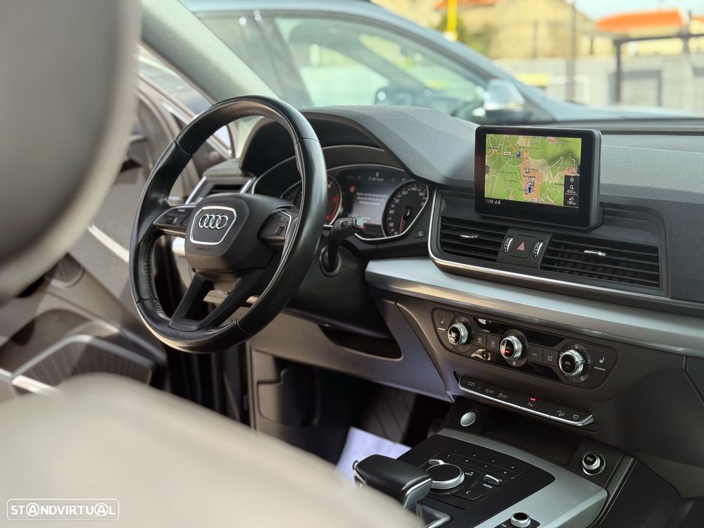 Audi Q5 2.0 TDI quattro Design S-tronic - 9