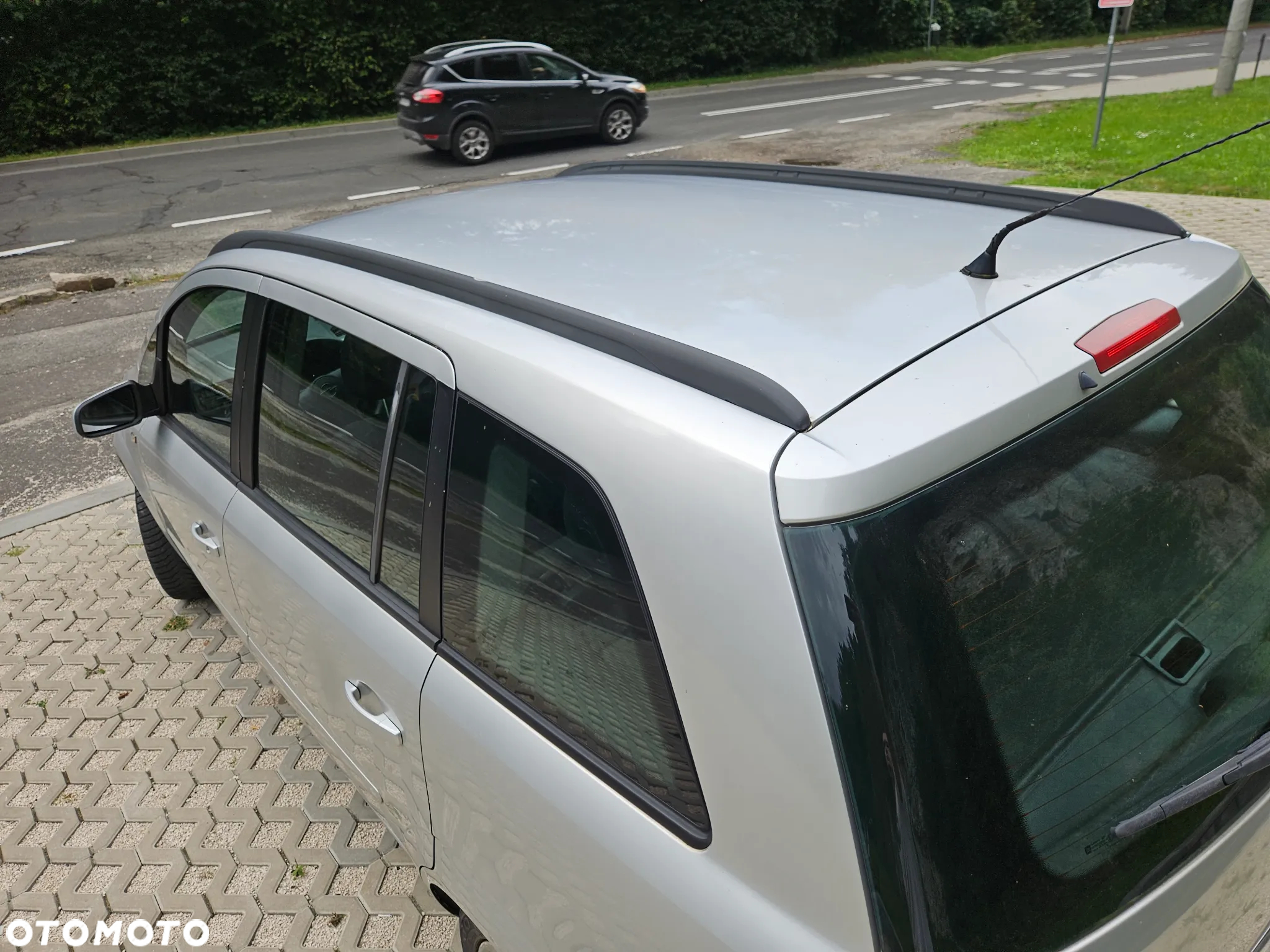 Opel Zafira 1.6 Enjoy - 19