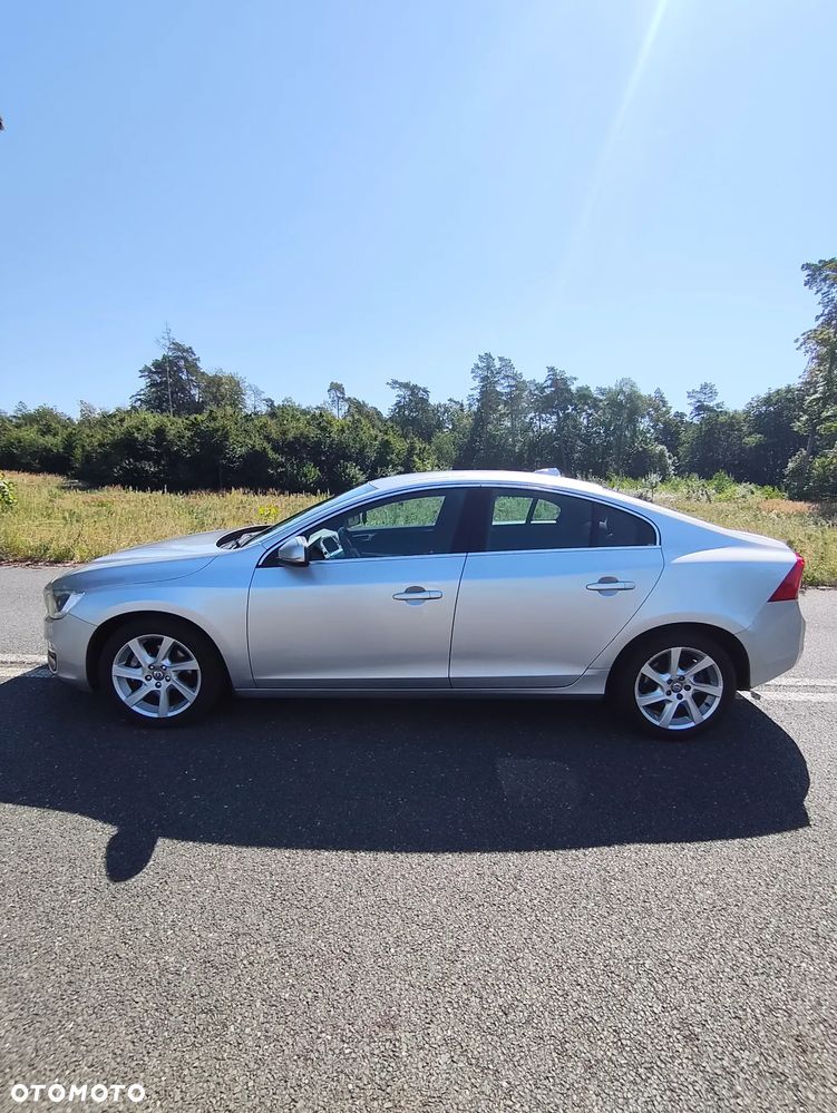 Volvo S60 D4 Edition - 9