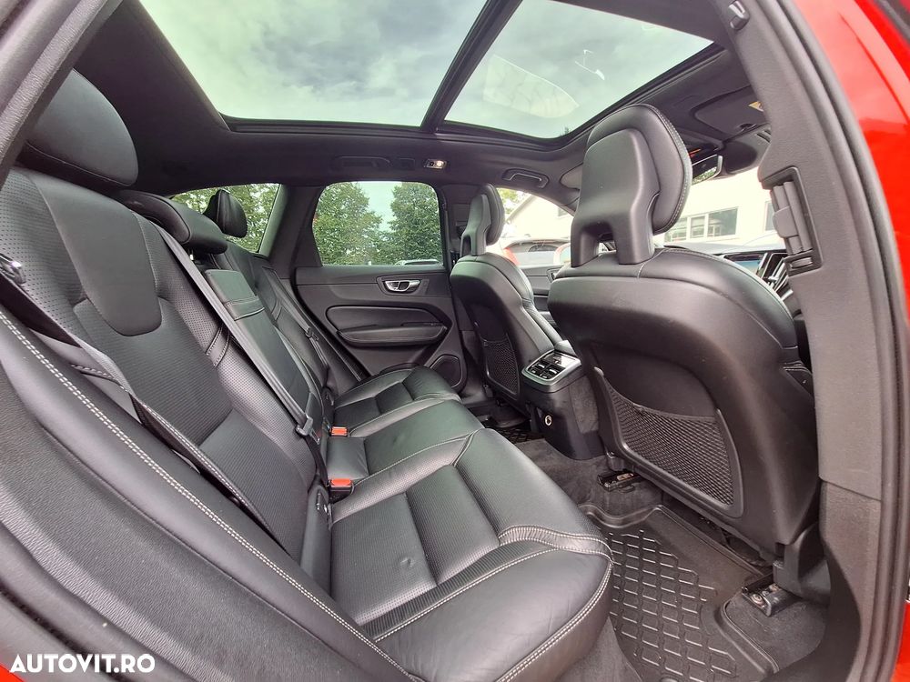 Volvo XC 60 D5 AWD R-Design - 20