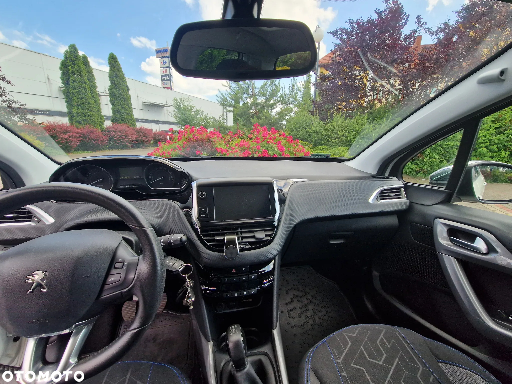Peugeot 2008 1.2 Pure Tech Style S&S - 3