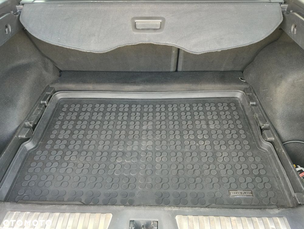 Renault Kadjar 1.6 dCi Energy Bose 4x4 - 9