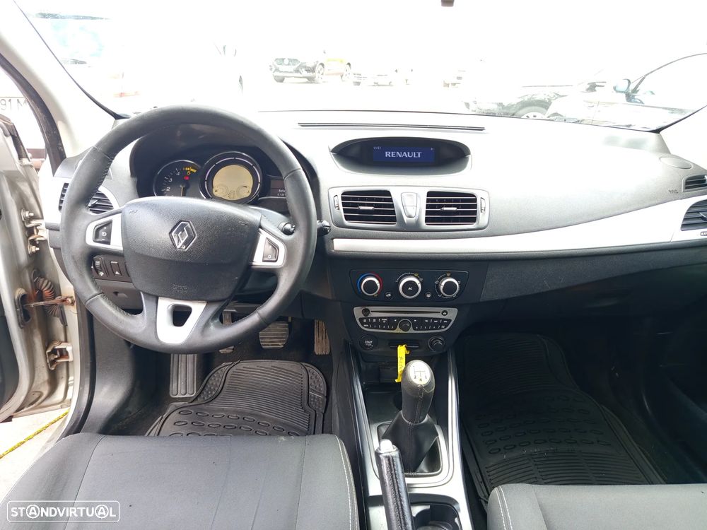 Renault Mégane Sport Tourer 1.5 dCi Confort - 11