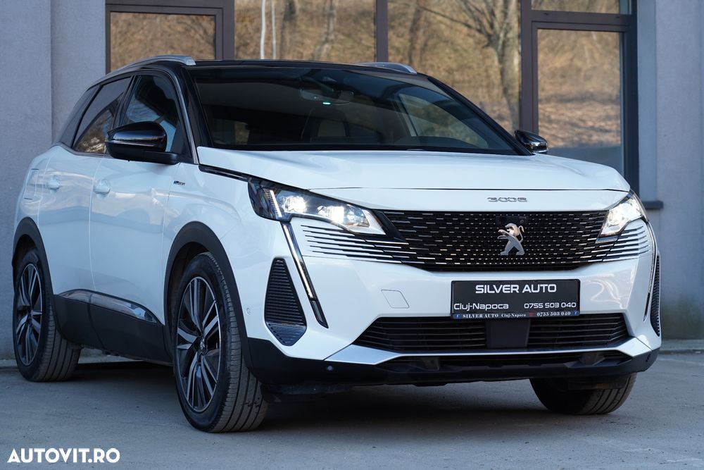 Peugeot 3008 PHEV EAT8 4X4 GT Pack - 24