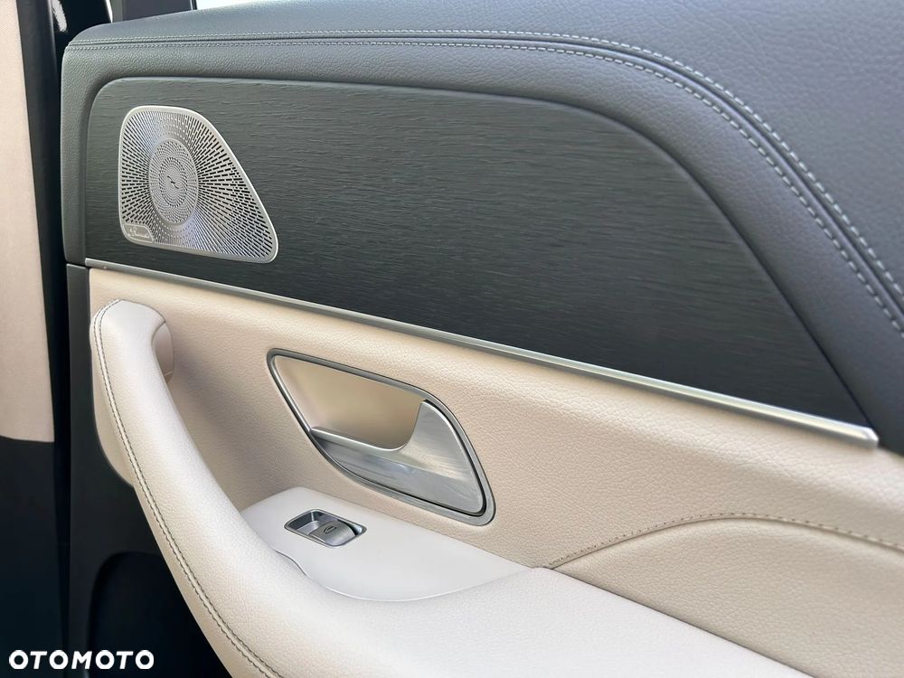 Mercedes-Benz GLE - 25