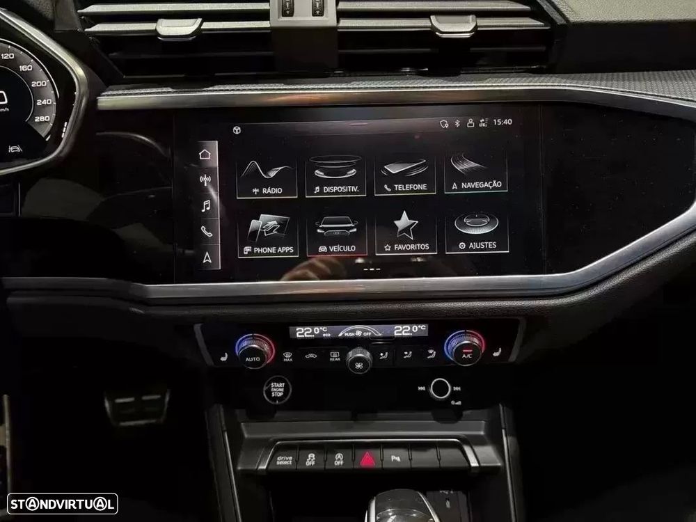 Audi Q3 Sportback - 16