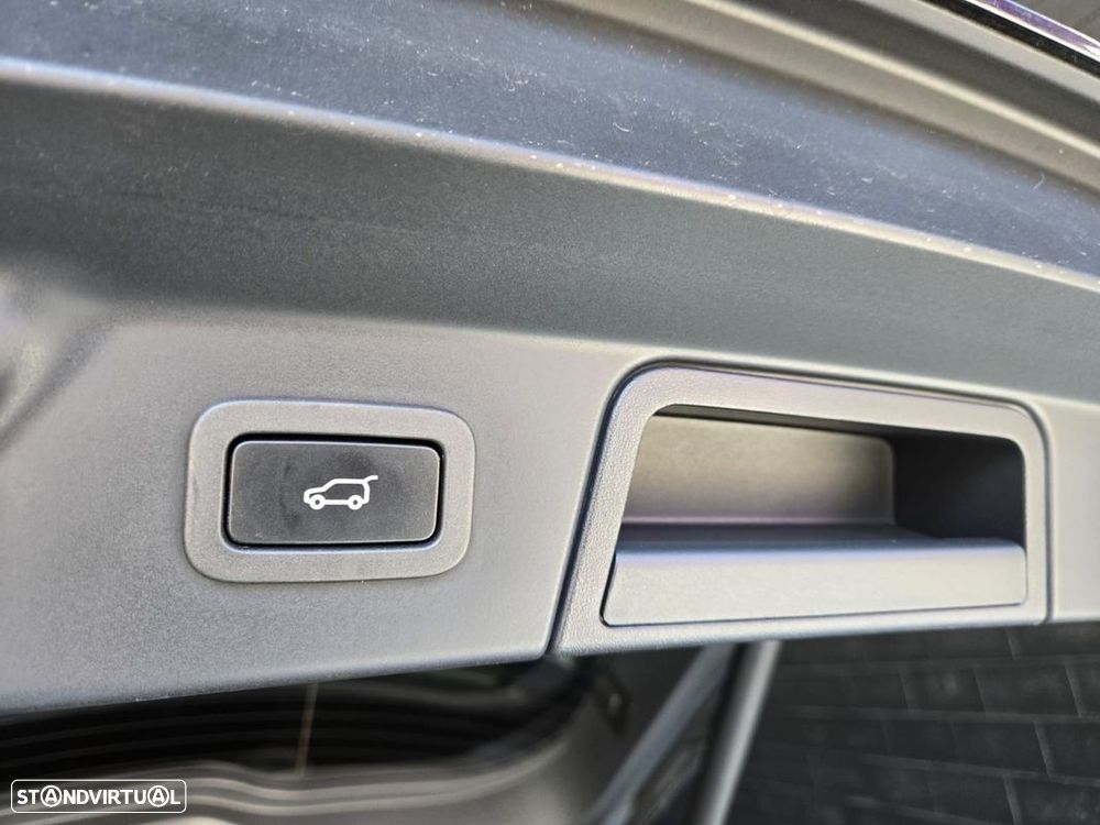 Land Rover Range Rover Velar P400e R-Dynamic S - 31