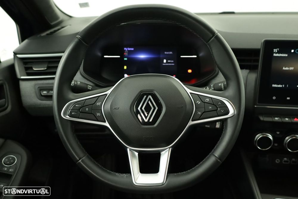 Renault Clio 1.0 TCe Techno Bi-Fuel - 14
