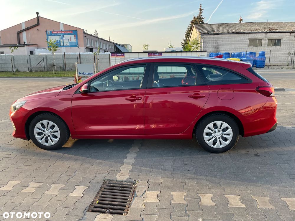 Hyundai i30 1.4 Classic + - 10