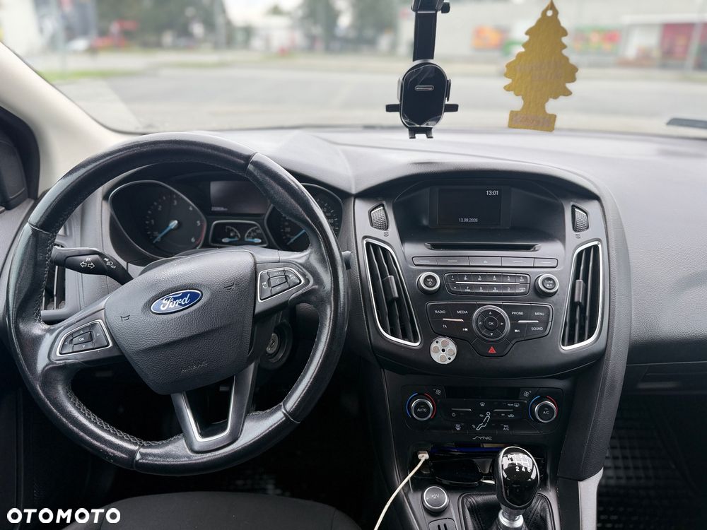 Ford Focus 1.5 TDCi Titanium - 4