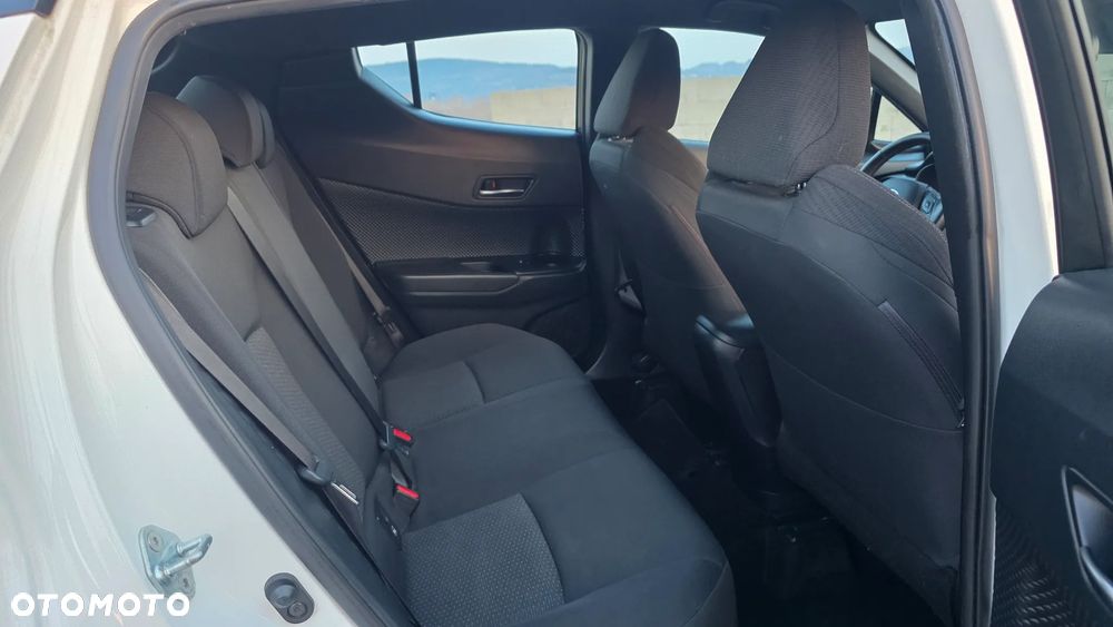 Toyota C-HR 1.2 Turbo - 12