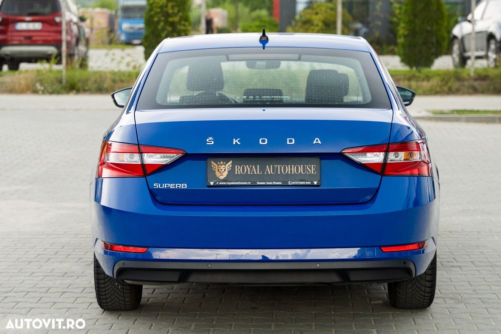 Skoda Superb 1.5 TSI ACT DSG Ambition - 11