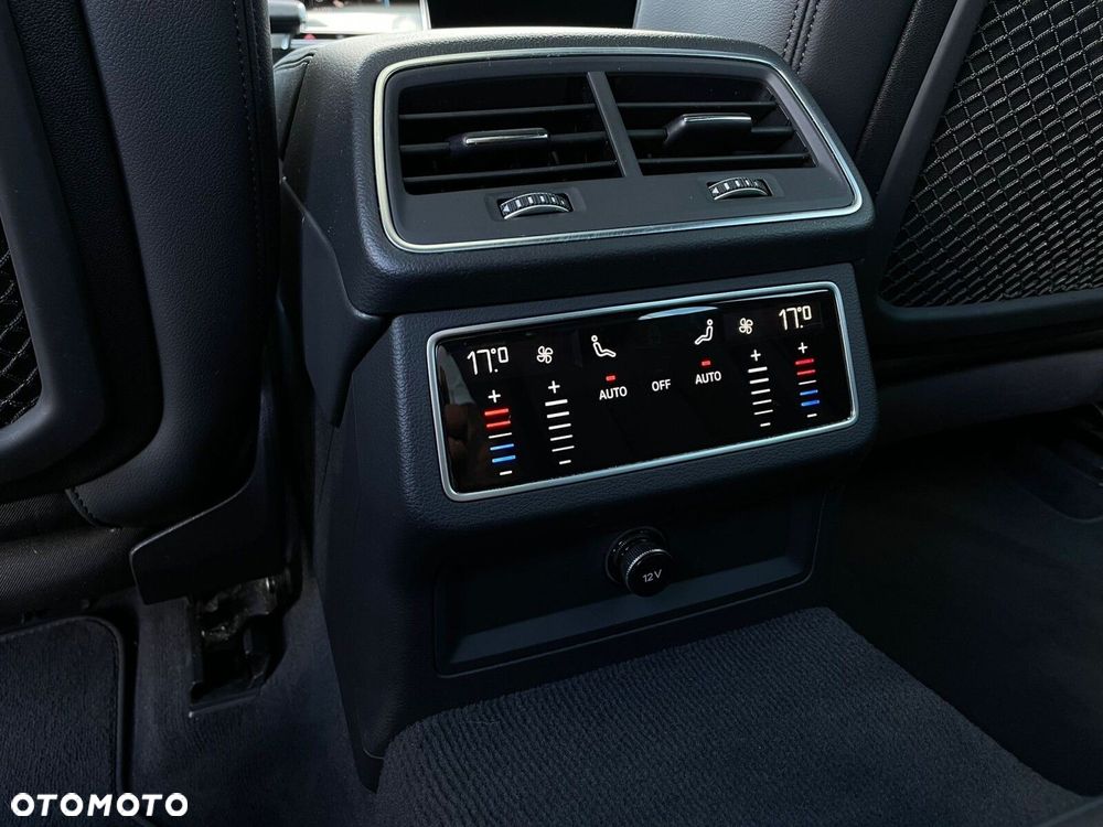 Audi A6 Avant - 14