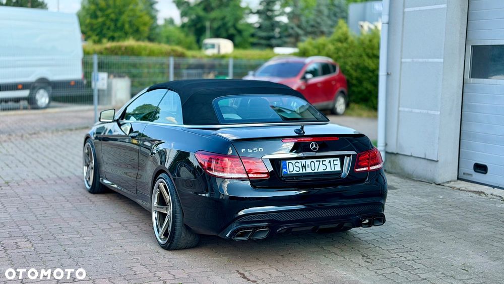 Mercedes-Benz Klasa E 500 7G-TRONIC V8 Edition - 6