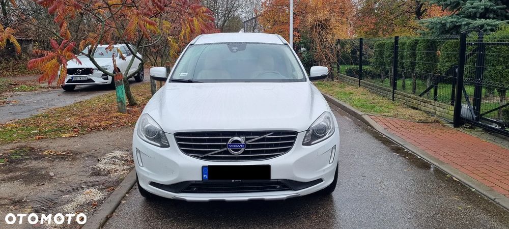 Volvo XC 60 D4 AWD Summum - 1